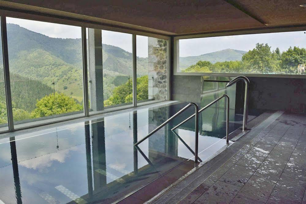 Arantza Apartamentuak Екстериор снимка